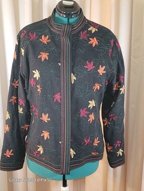 0955. Ann Trinity ~ Bright ~ Fully Lined ~ Hidden Button Plaquet ~ XL ~ Jacket